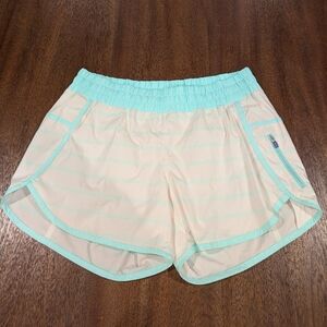 Rare LULULEMON 2013 Track Attack Print Sea Wheeze Half Marathon Shorts, Sz 12